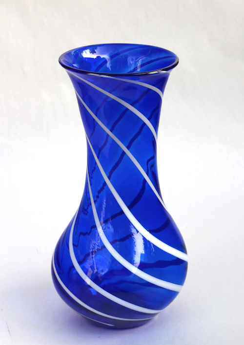 Click to view detail for DB-1092 Vase-Cobalt Cane Swirls 5x5x11 $295